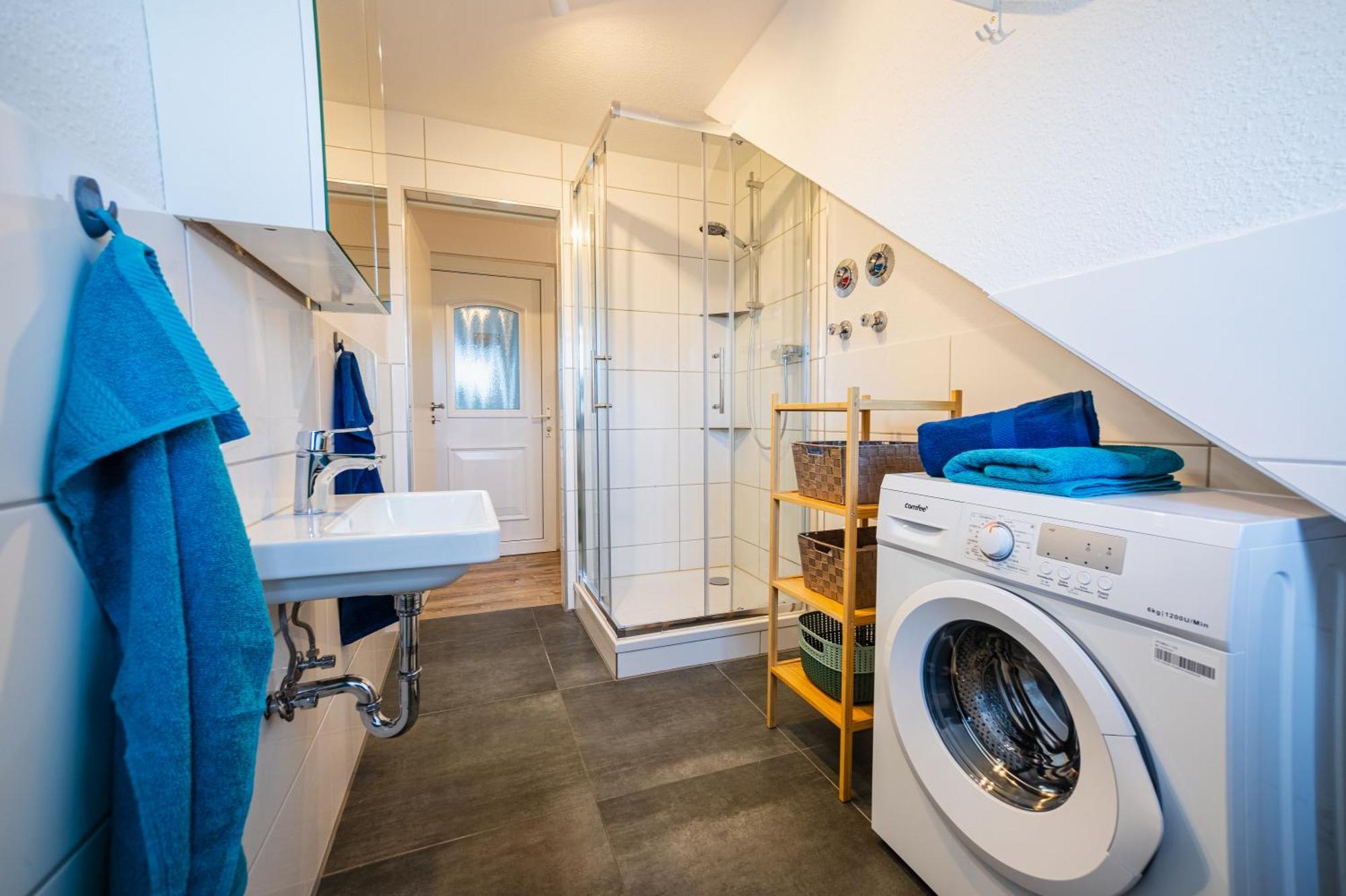 Zentrale Wohlfuehlwohnung - Ideal Fuer Ihren Urlaub Oder Die Geschaeftsreise Магдебург Экстерьер фото